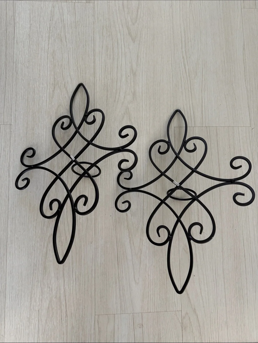 Decorative Black Metal Wall Scroll Pair - Elegant Home Wall Decor